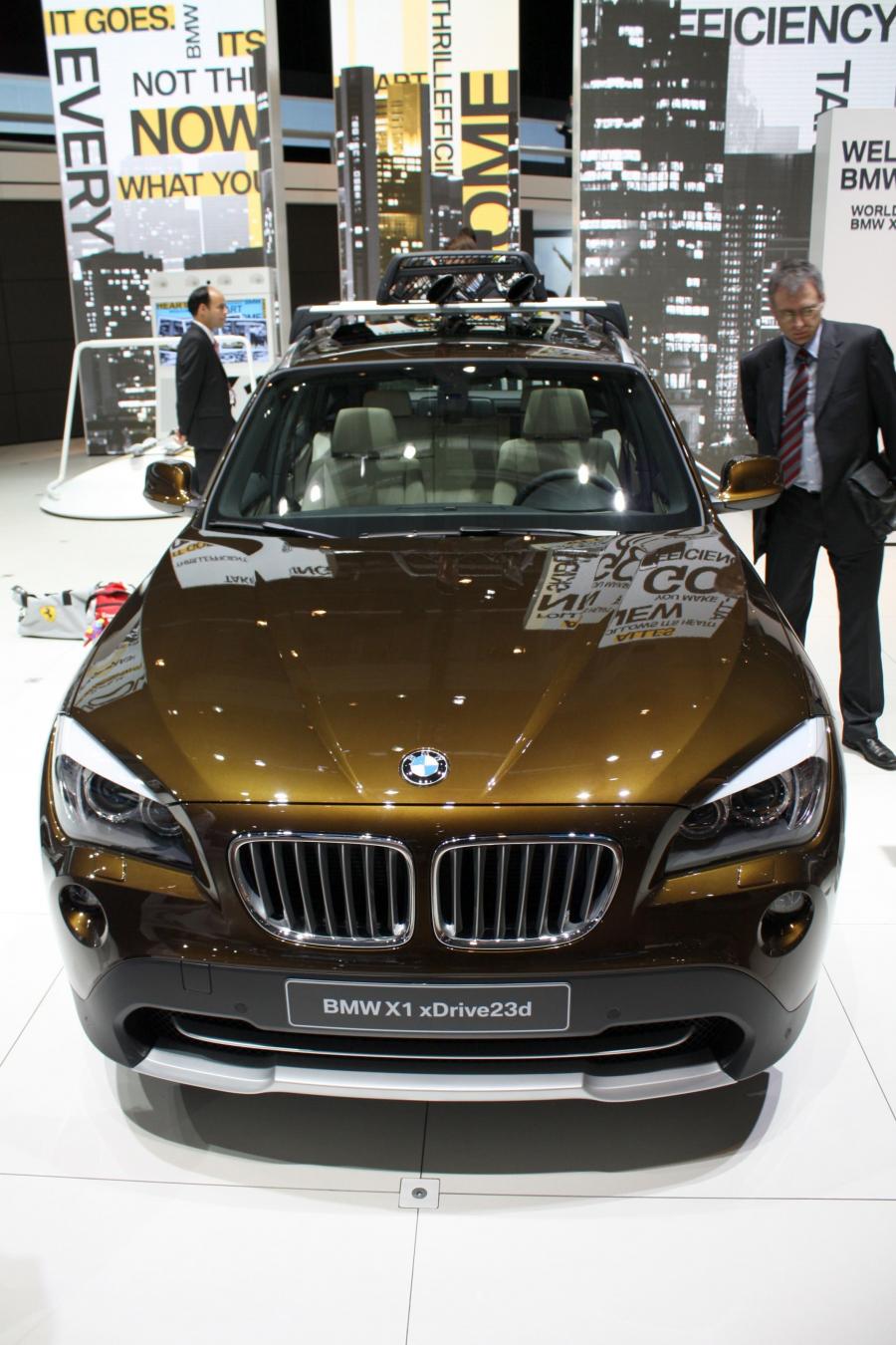  BMW X1 2010 года  (фото 144 из 147)